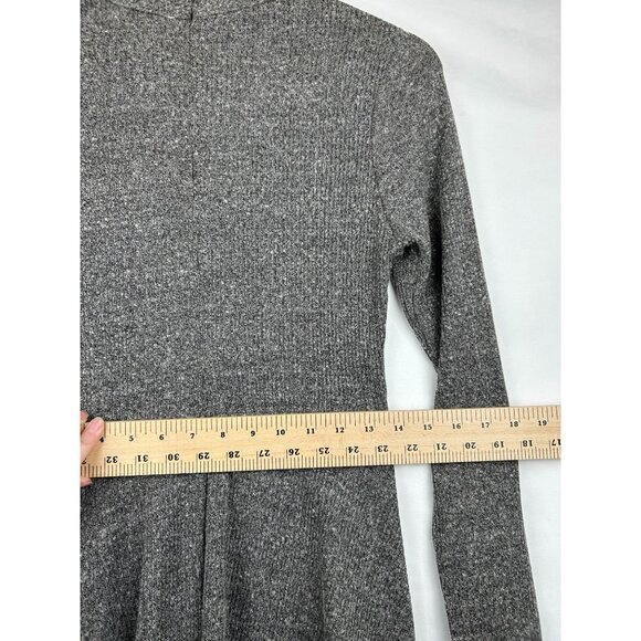 NWT Altard State Women's Gray Ribbed Knit Long Sleeve Fit & Flare Dress Sz Large - Picture 6 of 12